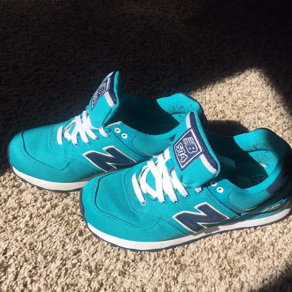 New Balance 574 size 7